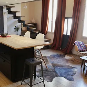 https://la-suite-albertas.fr-provencehotel.com